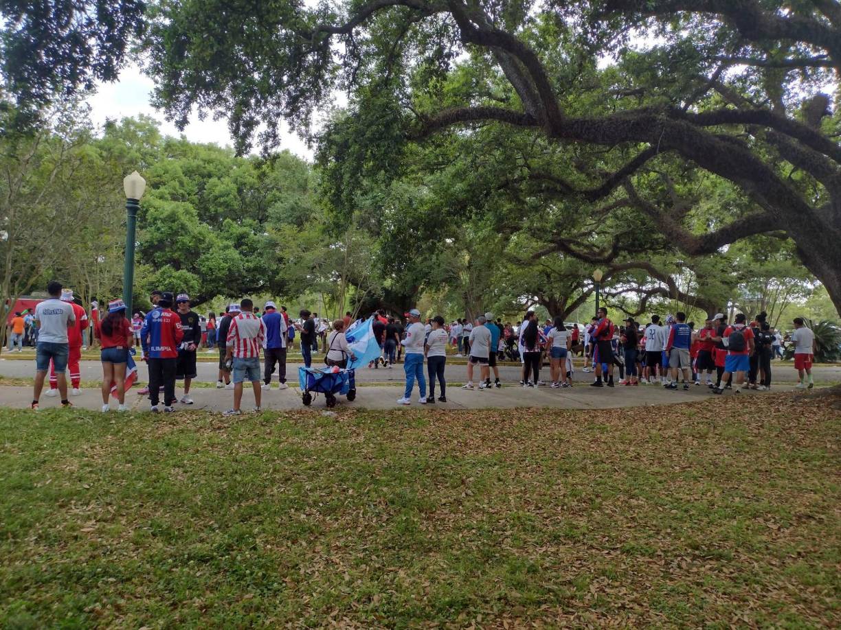 El Olimpia nunca juega solo y este día no es la excepción.