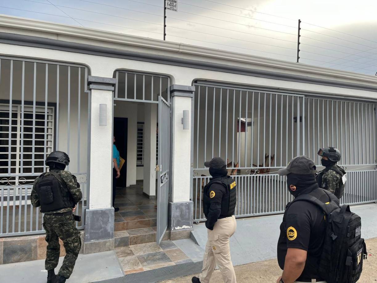 Luis Alberto Madsen Puerto, alias “El Hondureño o El Gordo”, lideraba una estructura criminal de tráfico de drogas, lavado de activos y otras actividades ilícitas relacionadas. 