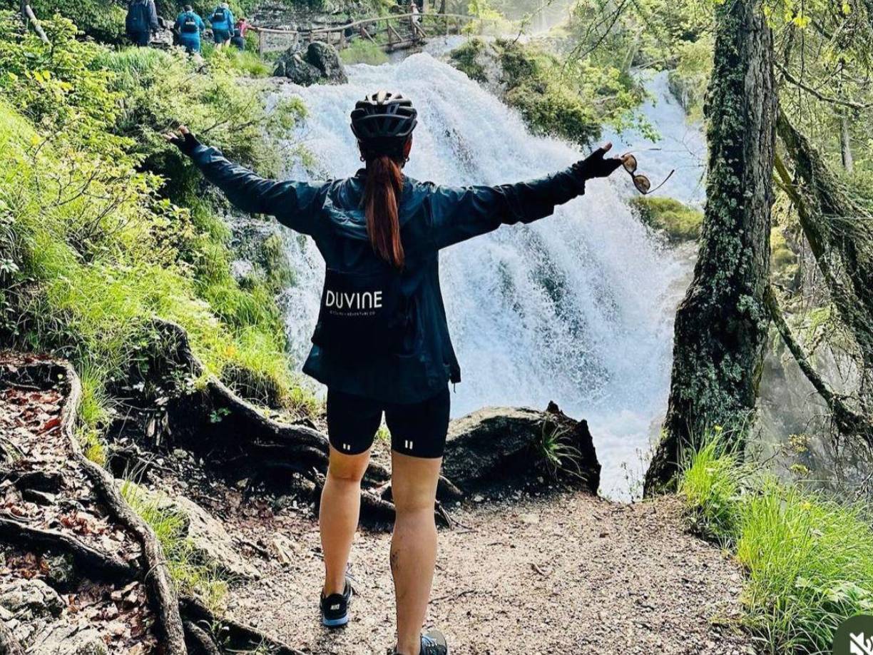 “Se te ve más feliz desde que tu novio murió”, lee uno de los escritos más fuertes.