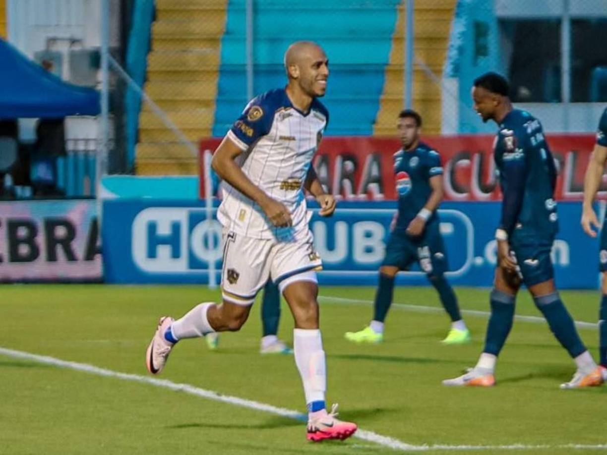 Eddie Hernández - Tras su buen torneo con los potros del Olancho FC, el jugador comienza a sonar en órbita de clubes grandes. Real España lo sondea, pero aún tiene ligamen con el equipo pampero.