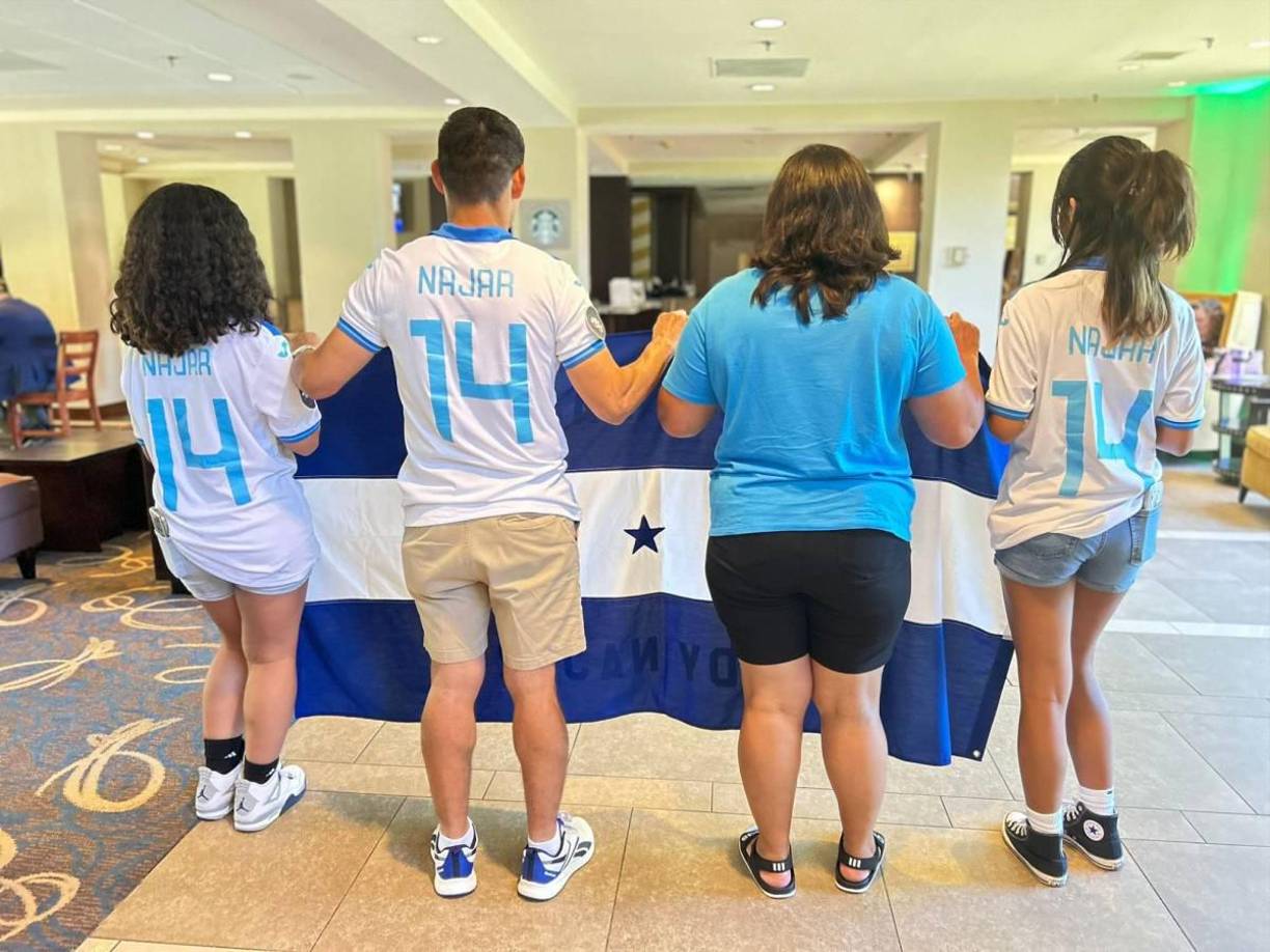  Para este duelo, la familia de Andy Najar se hizo presente en el hotel de concentración de la Selección de Honduras previo al partido. 