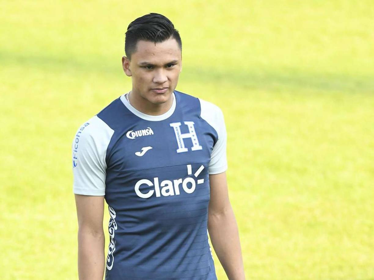 Denil Maldonado: Será el líder en la zaga central de la selección de Honduras para el choque ante Cuba.