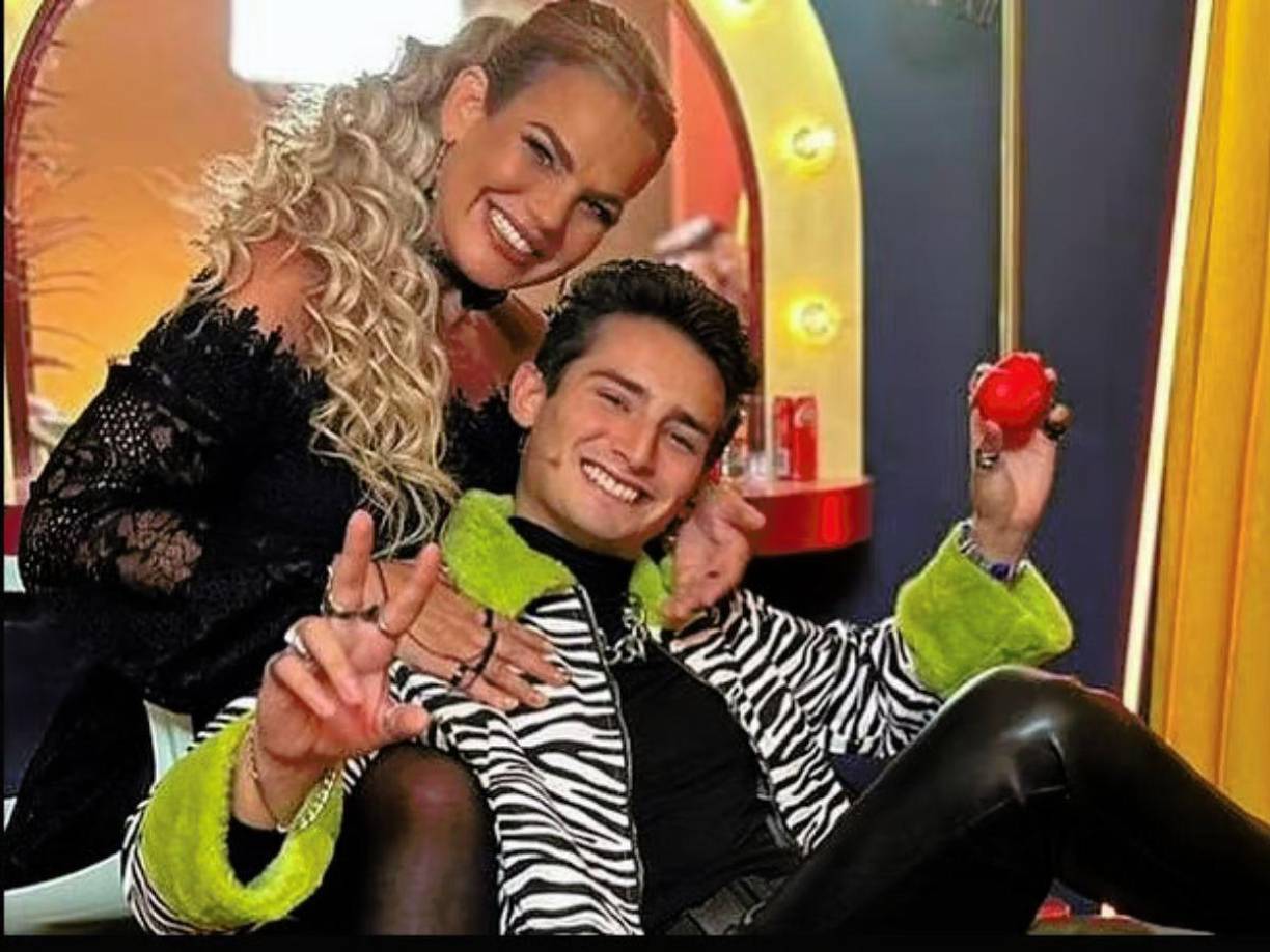 A unos cuantos meses de revelar que se había peleado con Juan Osorio y hasta bloqueó toda comunicación con él, Niurka Marcos confiesa que también se distanció de su propio hijo, Emilio Osorio.