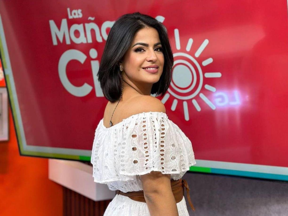 Samantha Velásquez explicó que el motivo de su renuncia es para cumplir con proyectos personales y sueños que por falta de tiempo los mantenía en pausa y que necesita desarrollarlos. 