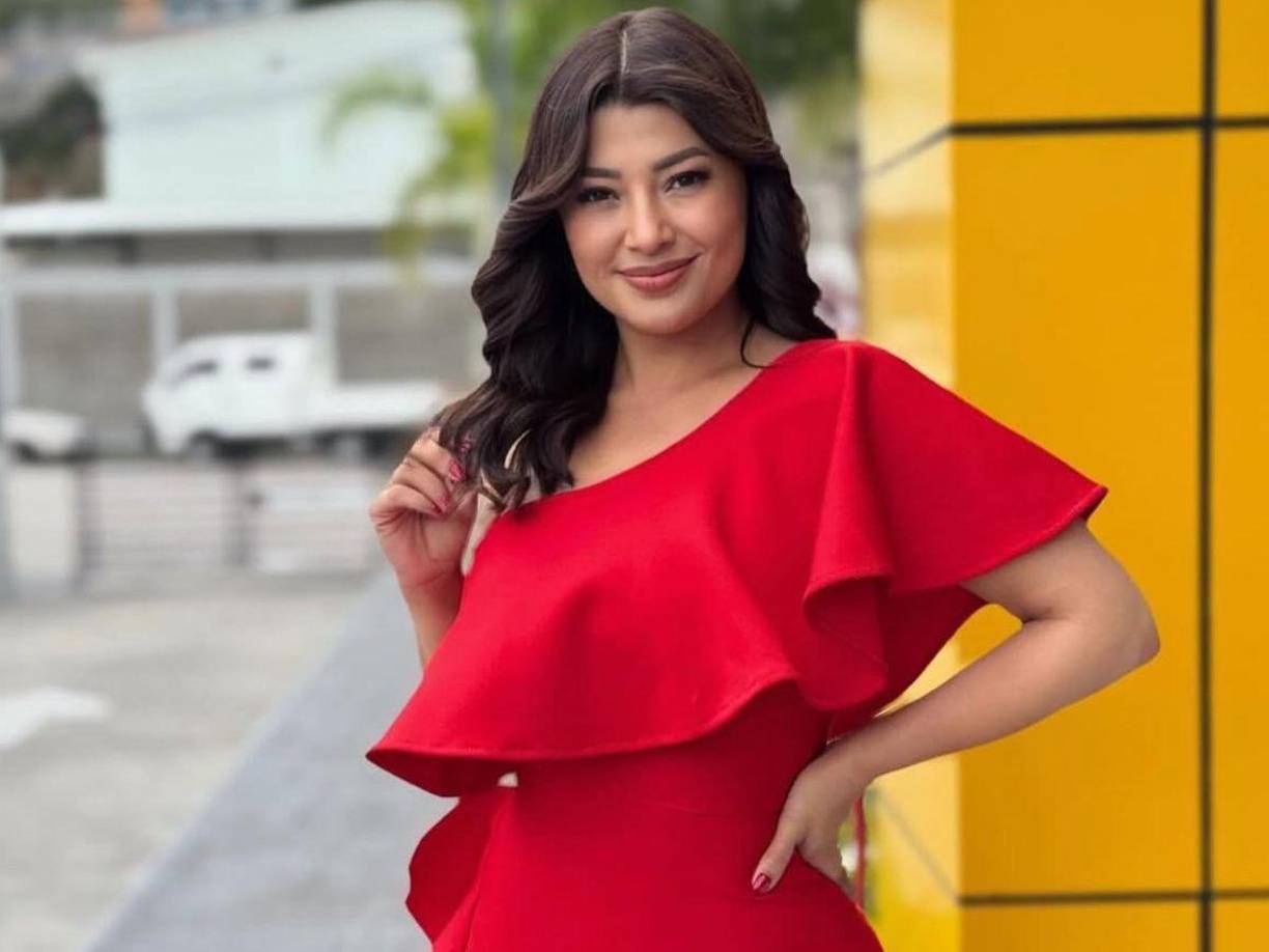 Y aunque en el podcast Carolina Lanza no mencionó directamente el nombre de Milagro Flores, indirectamente describió a su compañera de “Que viva la vida”. 