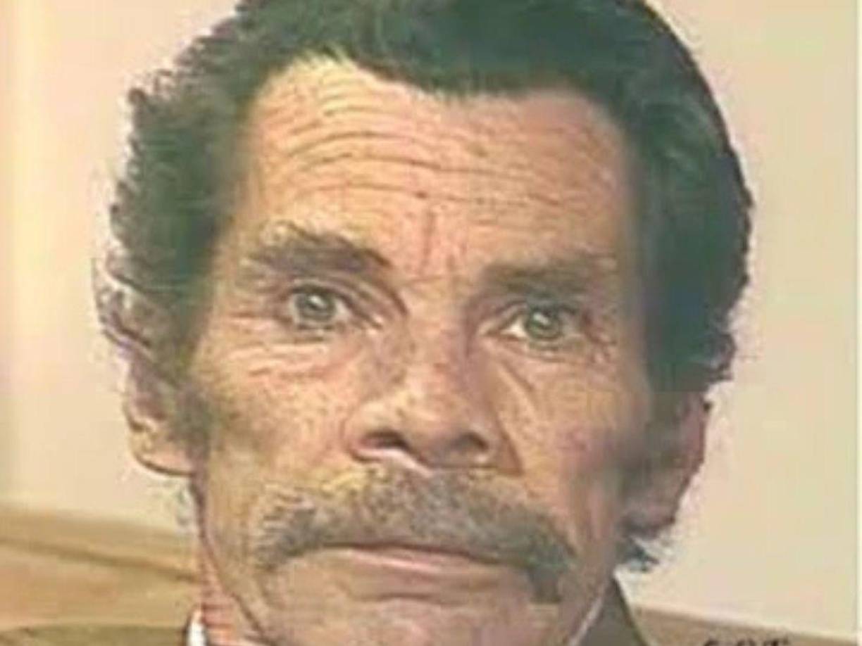 Mientras se encontraba en Perú, Ramón Valdés comenzó a experimentar dolores insoportables que le provocaron la pérdida de sensibilidad de la cintura hacia abajo. Su hijo narró cómo fue este momento tan difícil para la familia.