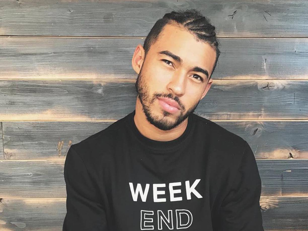 Acosta decidió hacerse a un costado y en este 2023 no ha encontrado un equipo de fútbol .