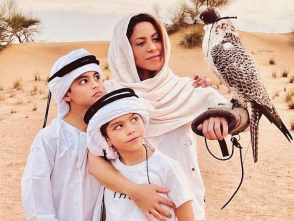 Shakira pasó la Navidad al lado de sus retoños y con ellos se fue a Dubái en donde buscó un poco de “serenidad”, según compartió en Instagram la semana pasada.