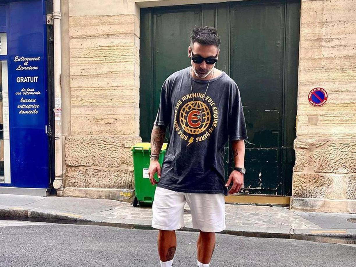  “Su dolor está bajo control, inmovilizado su brazo por la fractura de clavícula y en observación”, aseguró la médica.