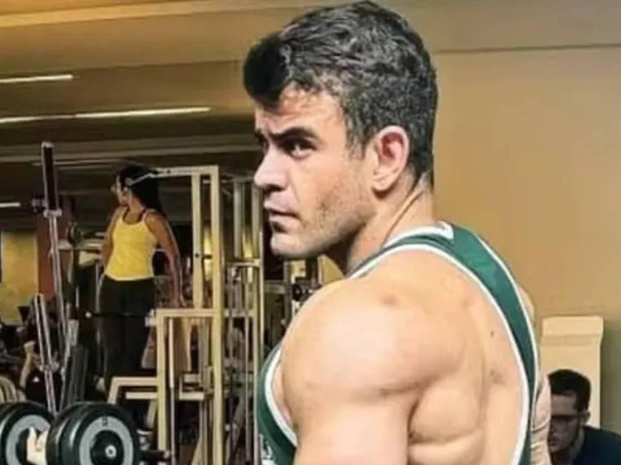 Sin embargo, su cuadro empeoró en pocos minutos y, pese a los esfuerzos para reanimarlo, que duraron más de una hora, no pudo reponerse.