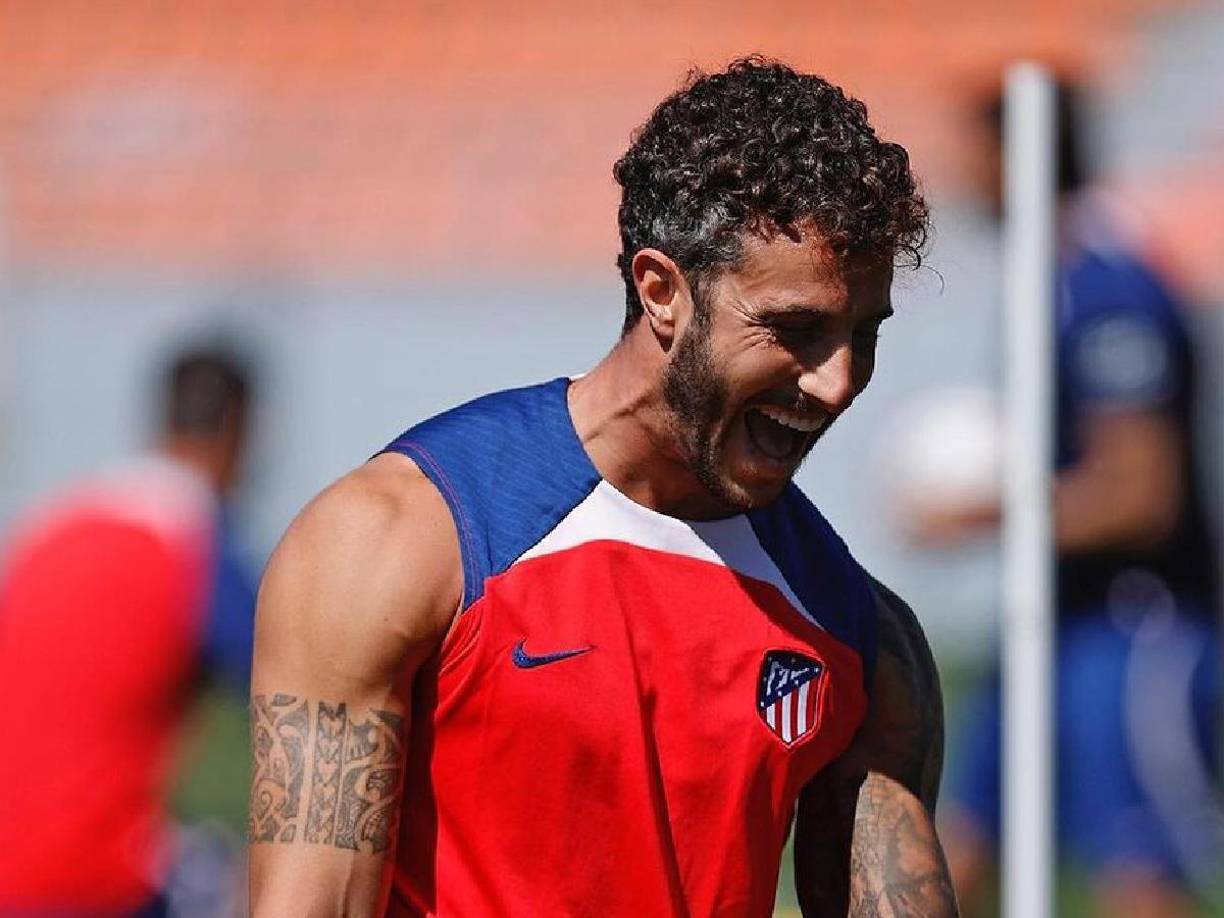 Según informan algunos medios turcos, Mario Hermoso podría firmar con el Galatasaray por las próximas tres temporadas.