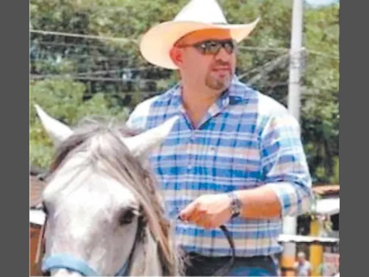 Un día después de su captura, un juez designado por el Supremo resolvió enviar a Cálix, de 42 años, a la Dirección Nacional de Fuerzas Especiales en Tegucigalpa y le fijó para el 16 de agosto la segunda audiencia, para la evacuación de pruebas.