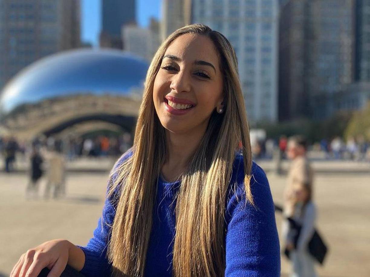 La hermosa chica cuenta con 30 años de edad y en sus redes sociales cuenta con muchos seguidores.