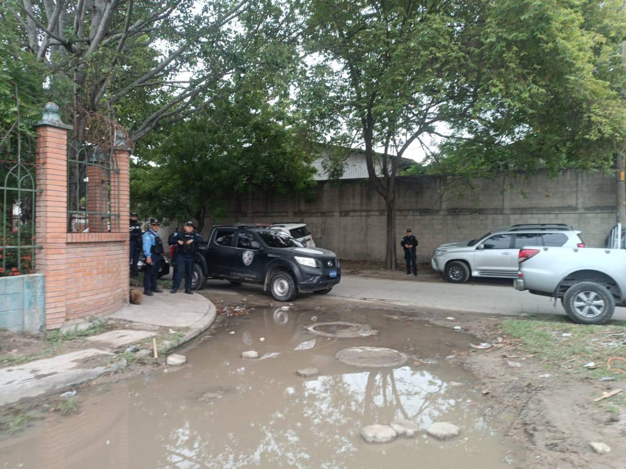 Los operativos de saturación se realizan en el marco de la Operación Candado en el Valle de Sula, ordenada por la presidenta Xiomara Castro tras la masacre del sábado en Choloma. 