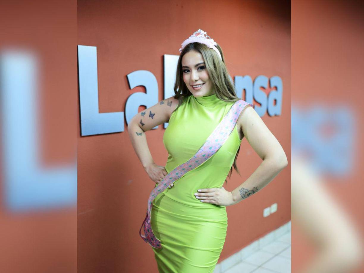 La también creadora de contenido recreó la popular fotografía después de más de 13 años. FOTO: Yoseph Amaya. 