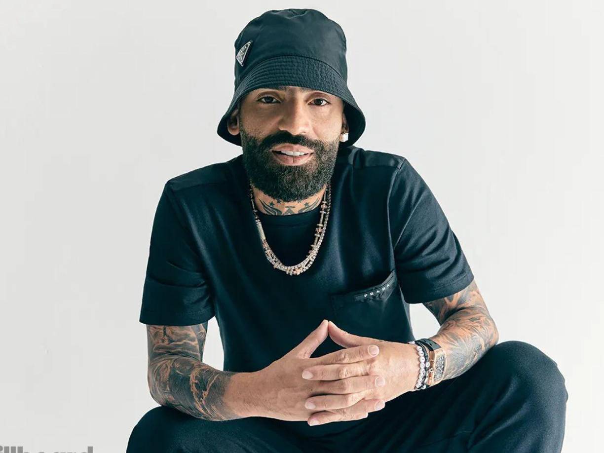 En respuesta a estas acusaciones, Arcángel también decidió enviar un mensaje directo a Anuel AA, utilizando un tono crítico y sarcástico. Aunque no mencionó su nombre de manera explícita, recurrió a una de las frases más representativas de Anuel: “Real hasta la muerte”. Arcángel escribió: