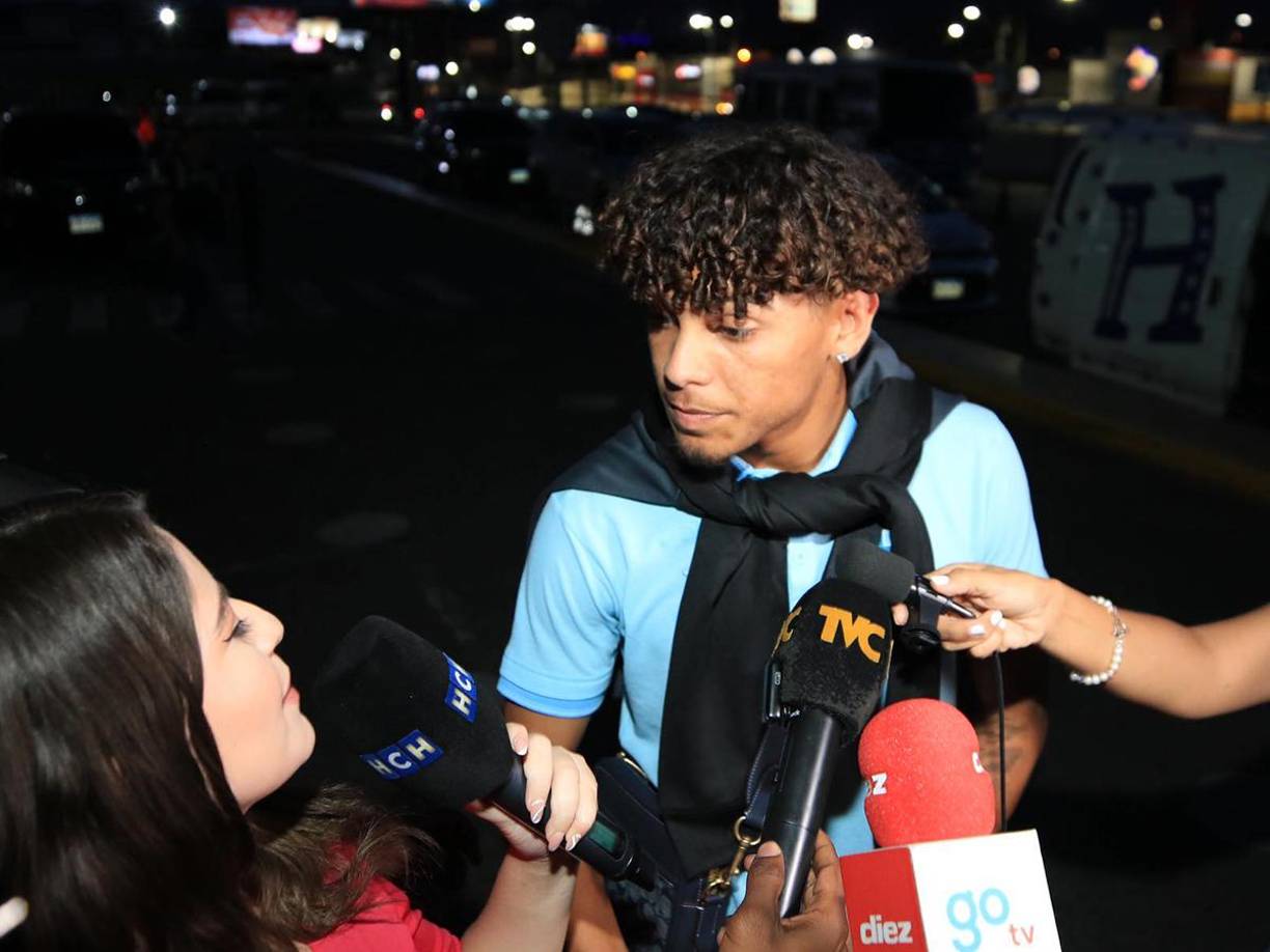 David Ruiz habló de forma breve con los medios de comunicación. 