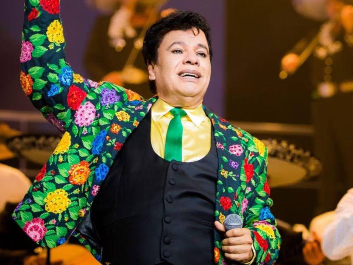 Hace unos días en el programa Con permiso, que es conducido por Martha Figueroa y Juan José Origel, pasaron un fragmento de una entrevista del exasistente de Juan Gabriel, Joaquín Muñoz.