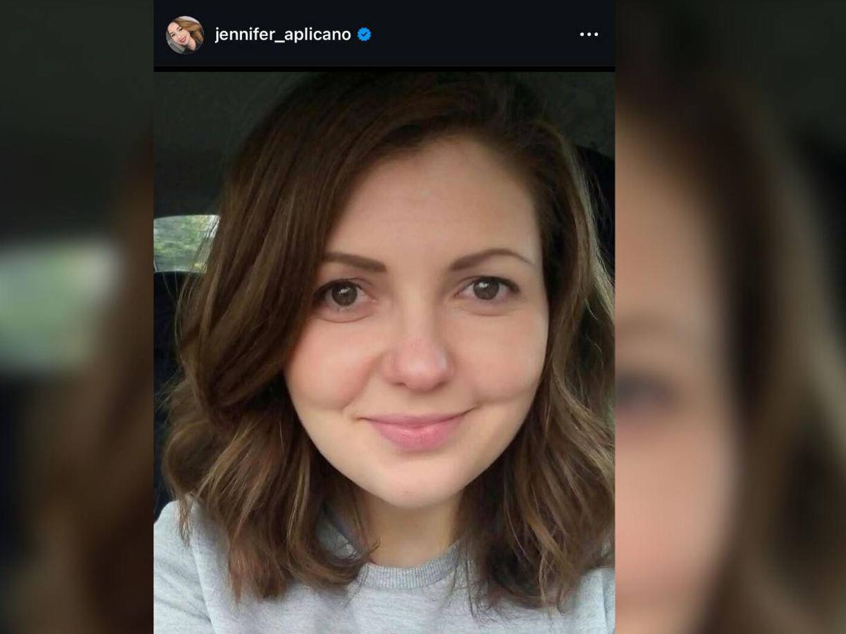 “Ahora todo suena así... despacio y con esa voz que ahora solo en recuerdos volveré a escuchar. Gene Sánchez, me dejaste en medio del campo de batalla, con la espada rota y el corazón en pedazos”, escribió la influencer en una dolorosa publicación.