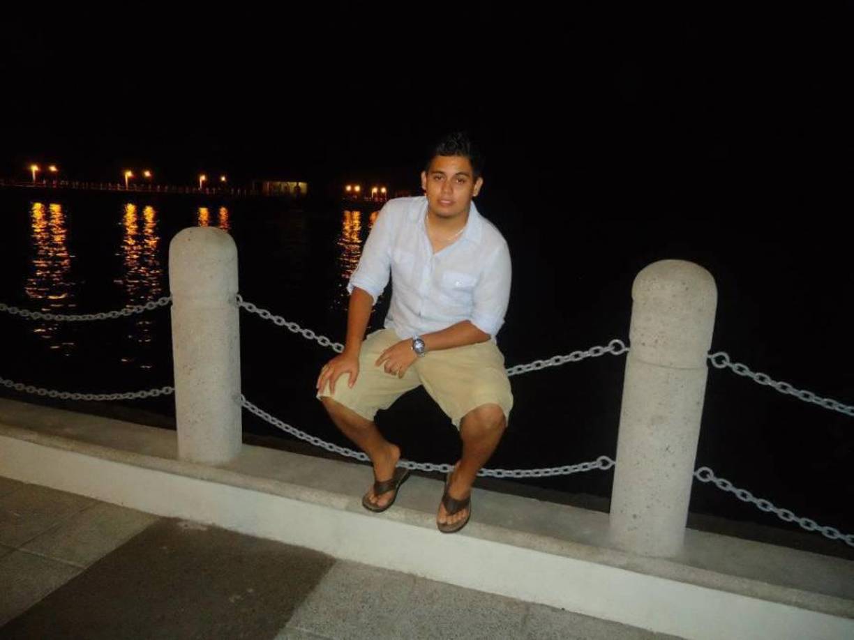 “Era un padre ejemplar, un hombre que amaba a su familia”, dijo un amigo del infortunado ingeniero.