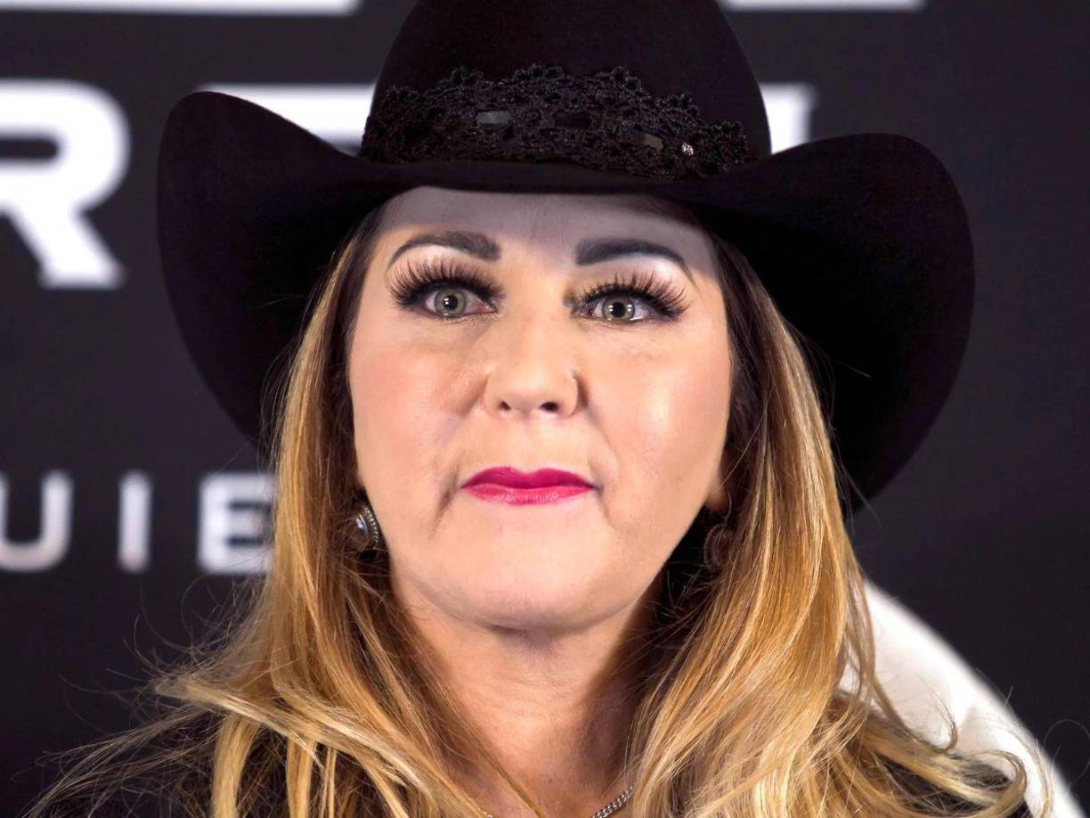 A lo largo de su carrera, Alicia Villarreal ha sido cuestionada por su figura. Ante ello, la actriz enfrenta a quienes la atacan.