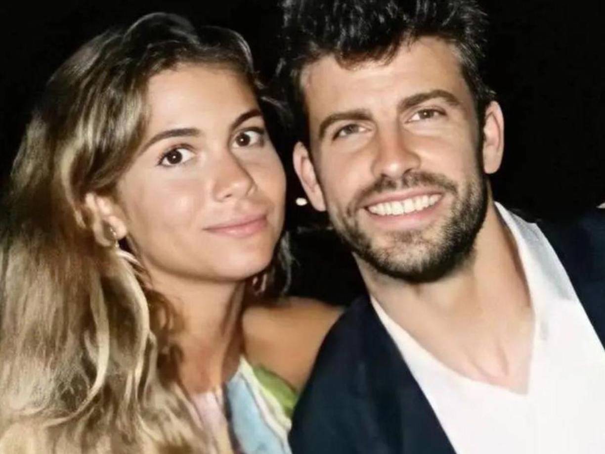 Luego explica que “tiene nombre de persona buena, Clara-mente no es como suena. Tiene nombre de persona buena Clara-mente, es igualita que tú”.