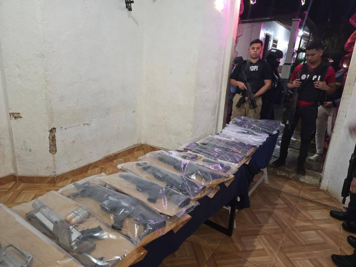 Todo este arsenal será clave en el proceso judicial contra los detenidos.