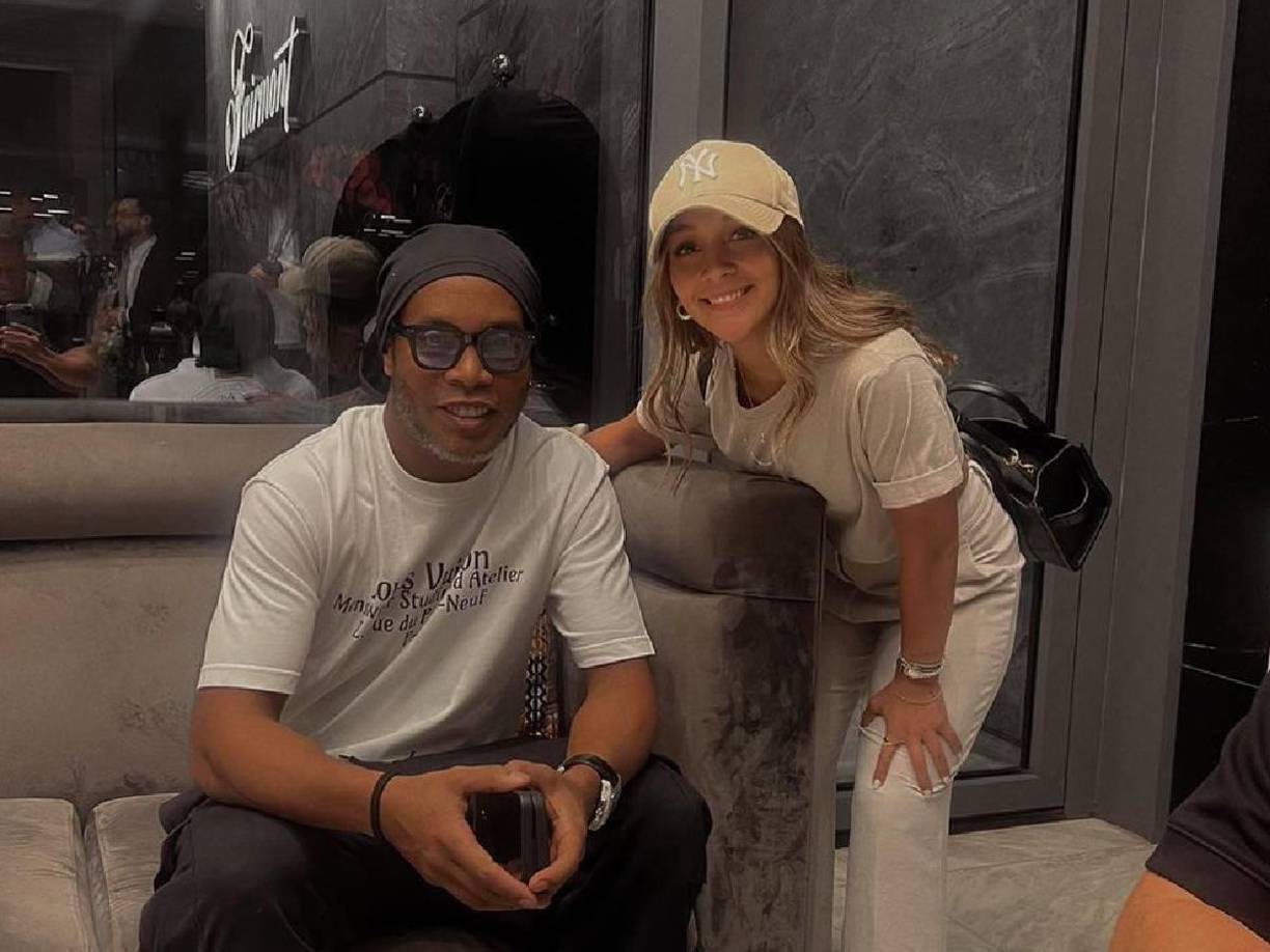 Y también lo ha hecho con figuras internacionales como Ronaldinho.