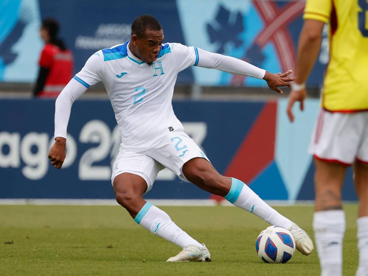 Deyron Martínez fue uno de los volantes de la H.