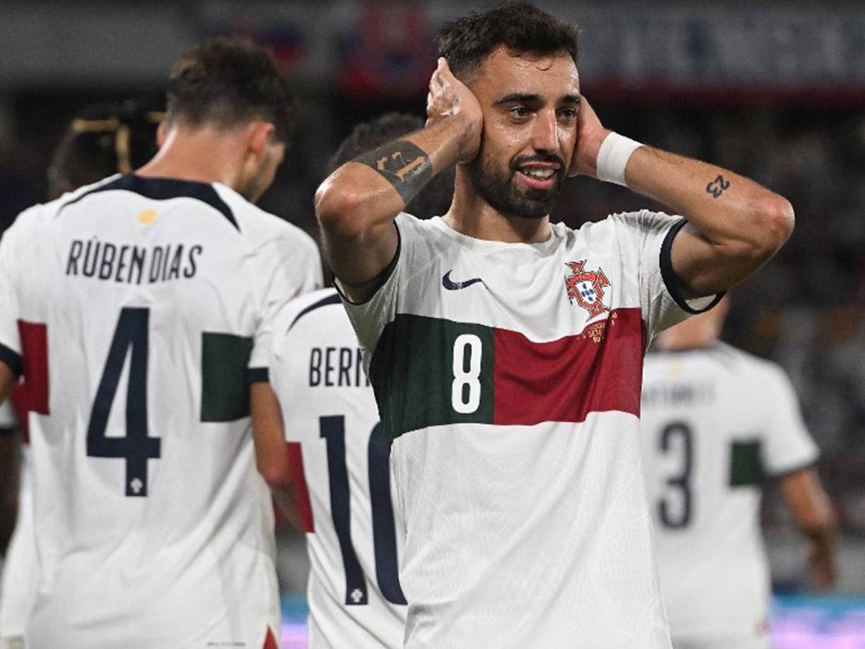 El mediocampista Bruno Fernandes se encargó de anotar el gol que le dio el triunfo a Portugal. 