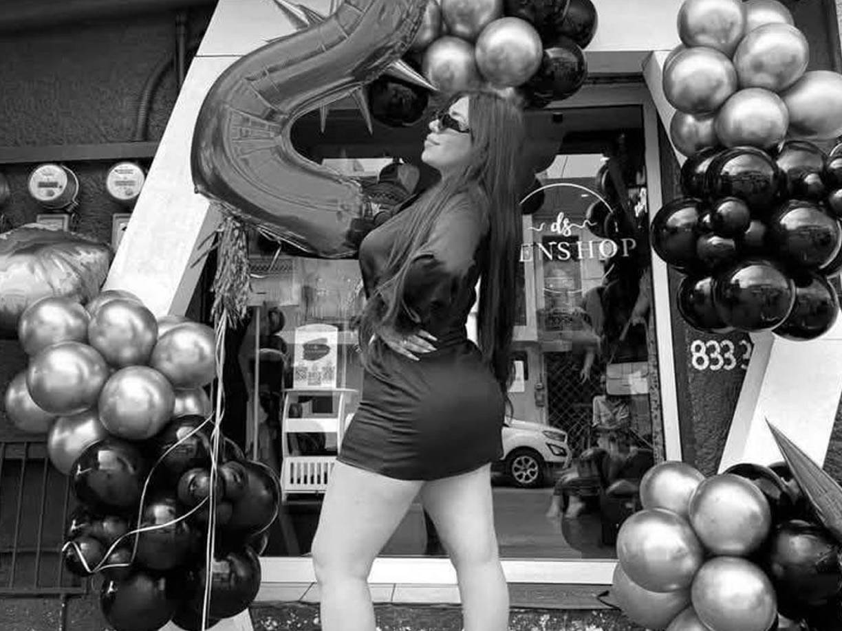 Amigos y familiares de <b>Denisse Reyes</b> la despiden con mensajes emotivos en redes sociales.