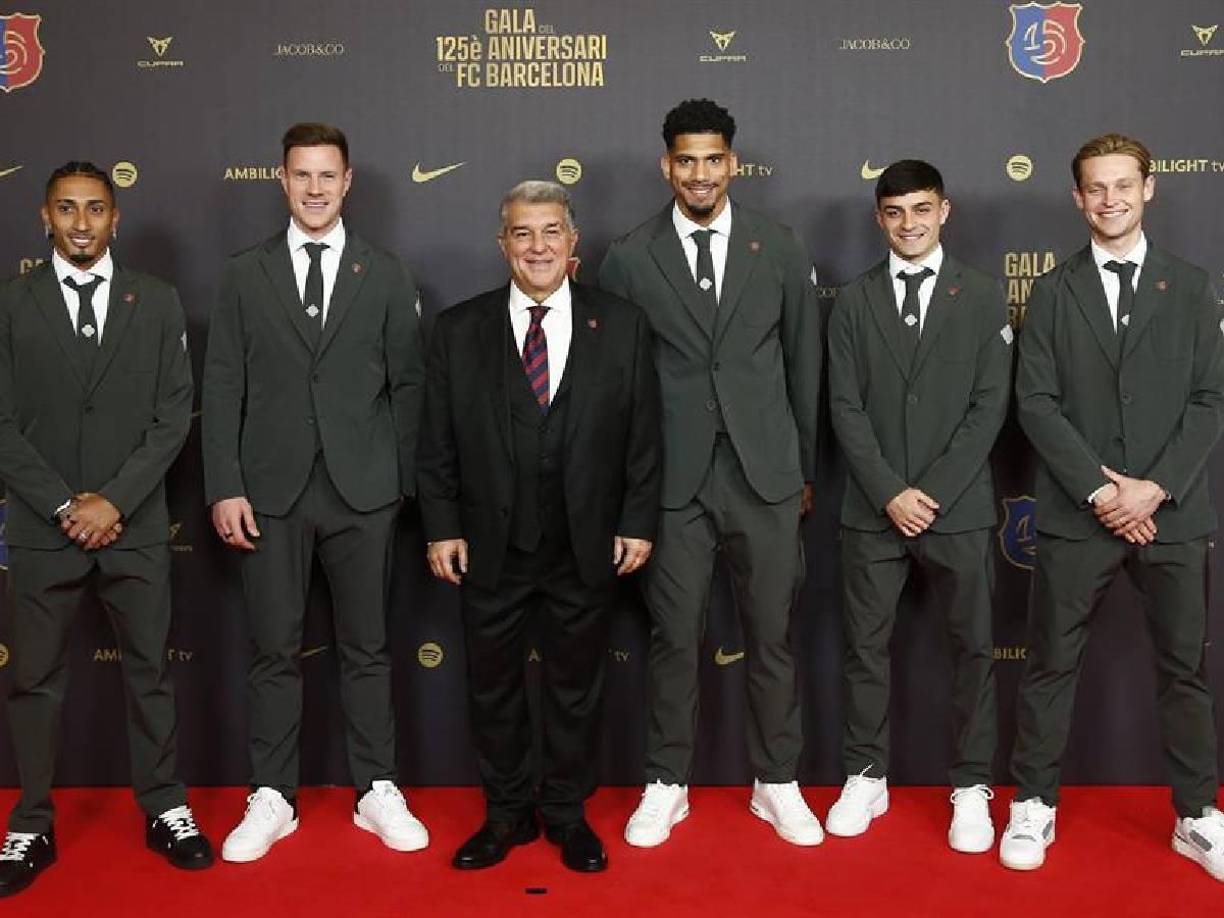 125 años han pasado ya desde aquel 29 de noviembre de 1899, cuando el suizo Hans Gamper y once hombres más se reunieron en el Gimnasio Solé para fundar una asociación deportiva que llevaría el nombre y el escudo de la ciudad de Barcelona. 