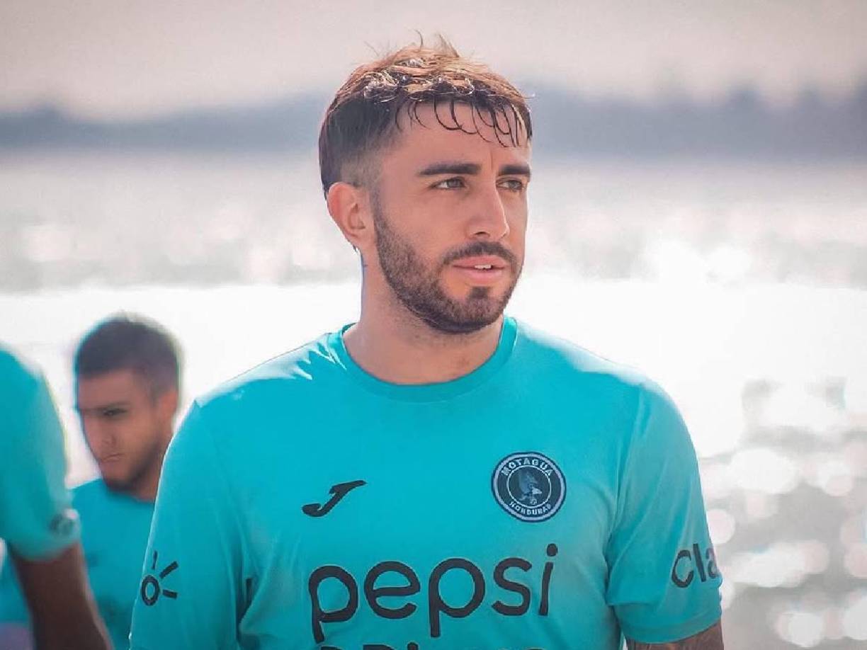 Y es que, tras finalizar el juego ante Real España en el Estadio Nacional, Agustín Auzmendi atendió a los medios de comunicación y vaya revelación la que hizo.