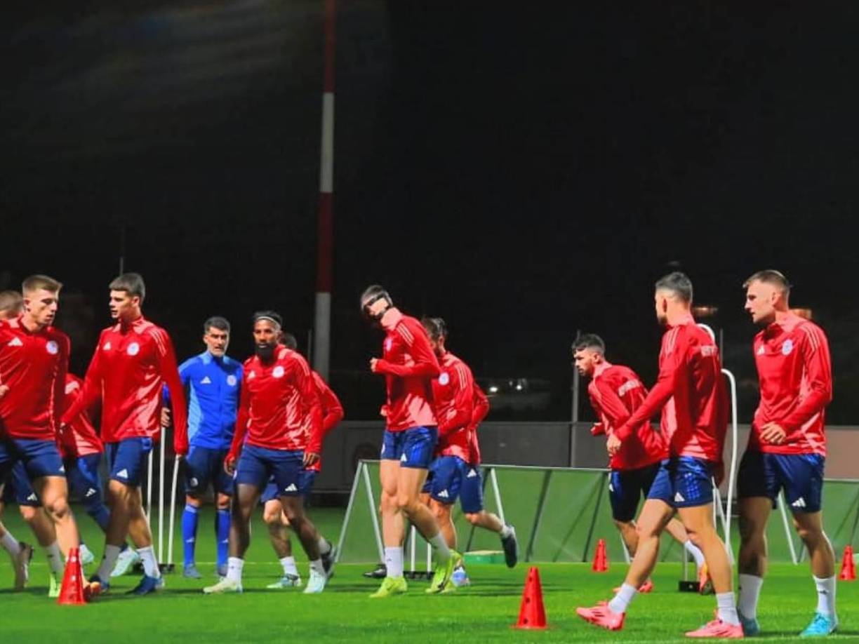 El nuevo equipo del hondureño Luis Palma es el Olympiakos, el equipo más grande la primera división del fútbol de Grecia.