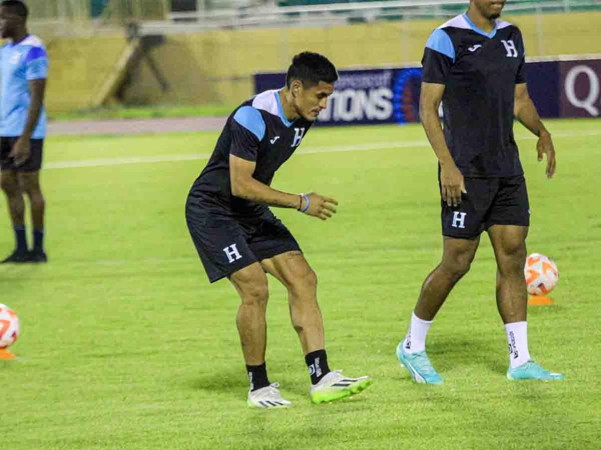 Andy Najar está de regreso y apunta a ser titular nuevamente en la Bicolor.