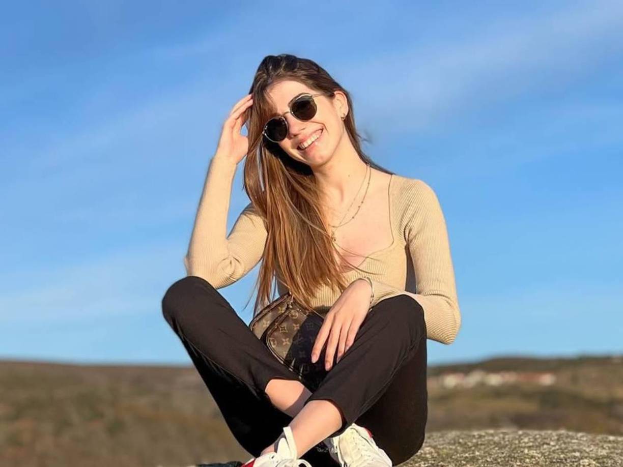 La simpática Catalina es el amor de futbolista hondureño y producto de ello se han convertido en padres.