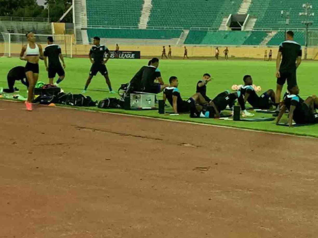 “Como jalan esos manes”, decía Kervin Arriaga al ver a los deportistas dominicanos haciendo su deporte.