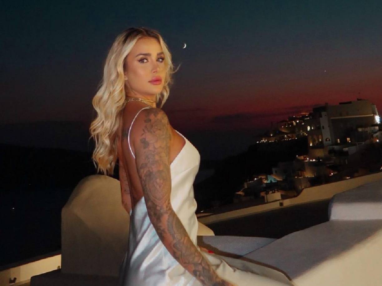 La joven cuenta con más de 1 millón de seguidores en donde muestra su vida fitness y su espectacular figura.