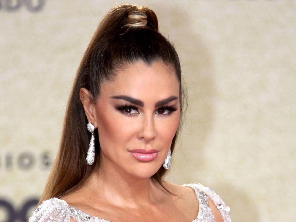 En este tenor, Ninel confesó hace unos días en el programa ‘Hoy Día’ que se encontraba felizmente soltera y dijo, “llevo un año tres meses soltera y la verdad que aprendí a estar conmigo”.