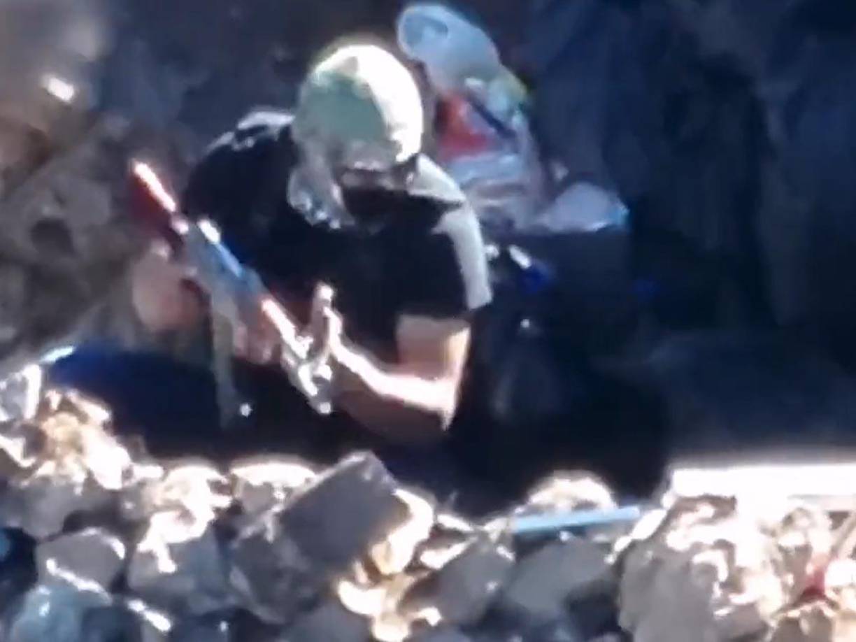 Las imágenes son de un video publicado por Jaeson Jones, reportero y capitán retirado del Departamento de Seguridad Pública (DPS, por sus siglas en inglés) de Texas.