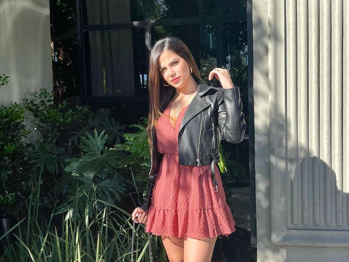 A través de sus redes sociales, Marcia comparte su inigualable estilo de vida, dejando ver, su pasión por la moda