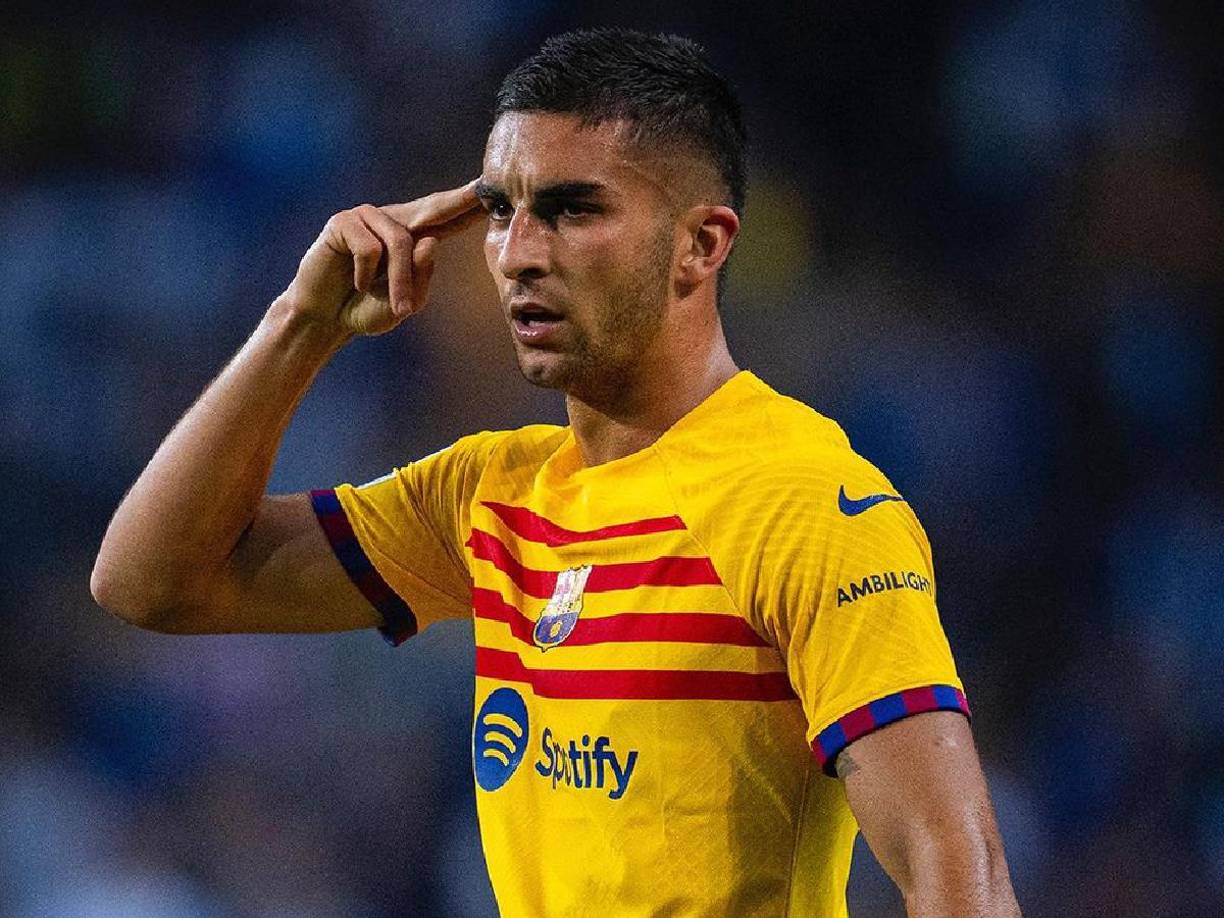 Julen Lopetegui quiere reforzar su próximo proyecto en el West Ham United y ha pensado en Ferran Torres, jugador del Barcelona, según informa Mundo Deportivo.