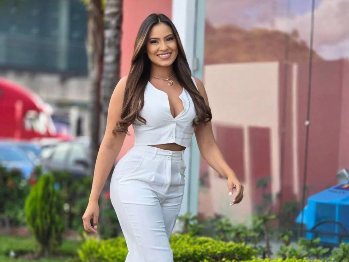 A finales del mes de noviembre, Alejandra Rubio anunció su salida de HCH, según la presentadora su ausencia será solamente por unos meses. 