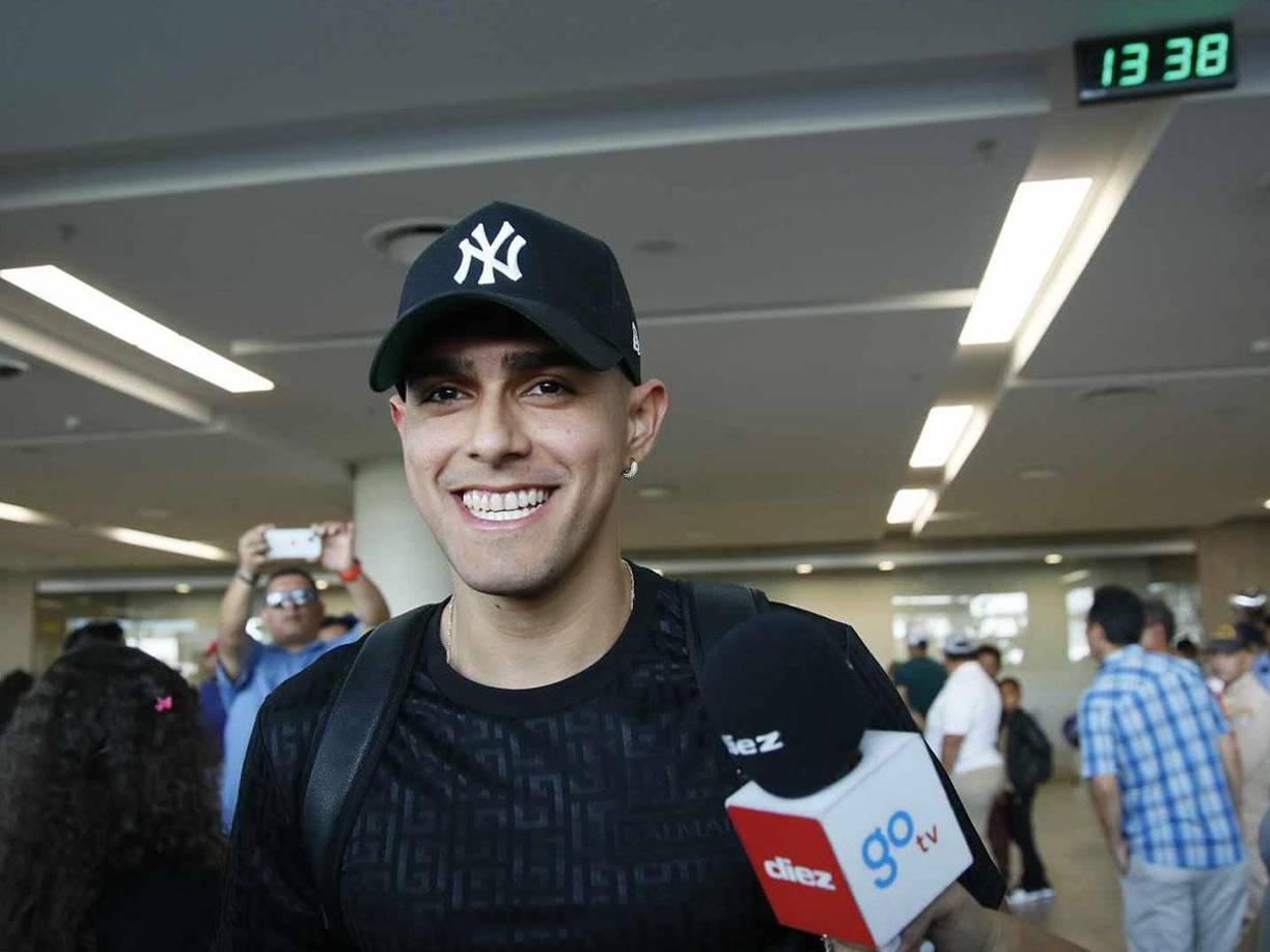 Luis Palma se mostró emocionado tras volver al territorio hondureño. El catracho llega inspirado luego de marcar un gol y dar tres asistencias con el Celtic de Escocia. 