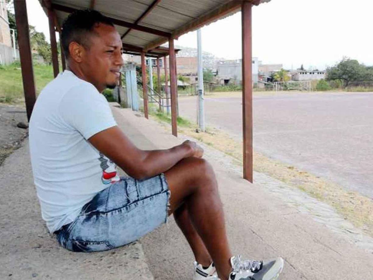 Luis recibió un ultimátum, y presentó una mejoría, inclusive, llegó a disputar su segundo partido ya en el arranque de la segunda vuelta.