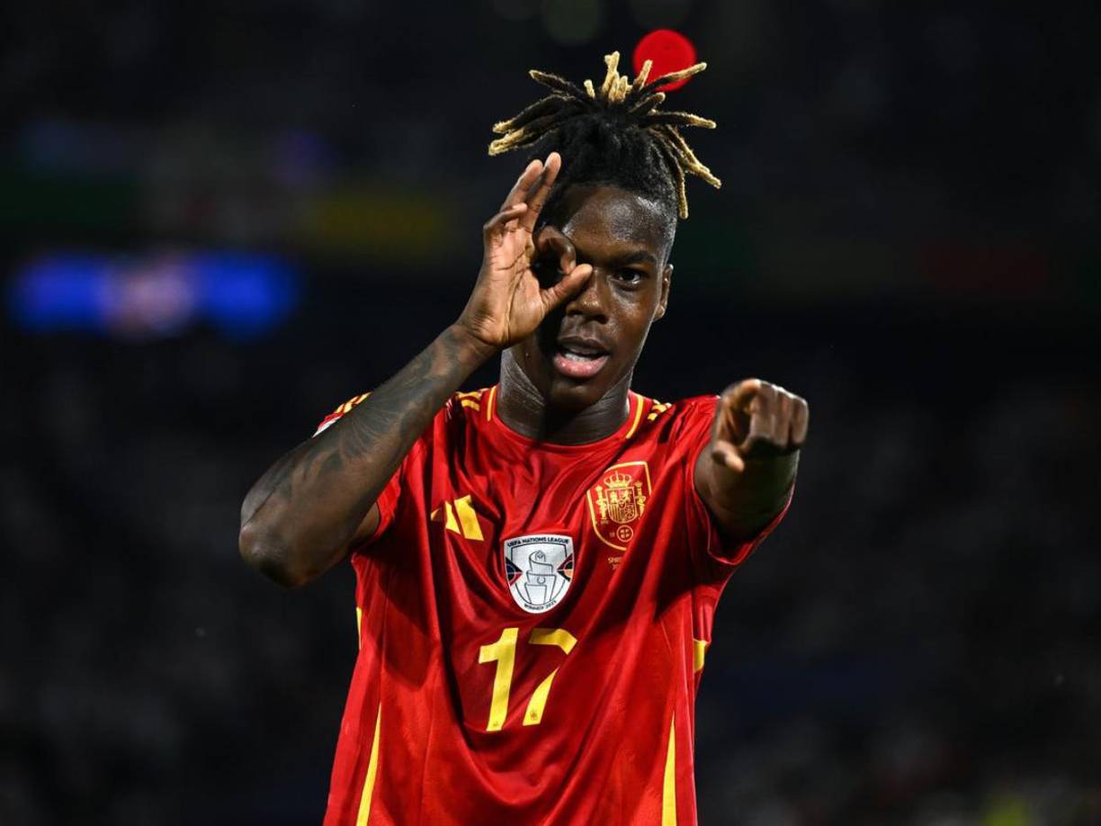 Según El Partidazo de Cope, Nico Williams se queda en el Athletic Club una temporada más, descartando de esta manera ofertas del PSG y Barcelona.