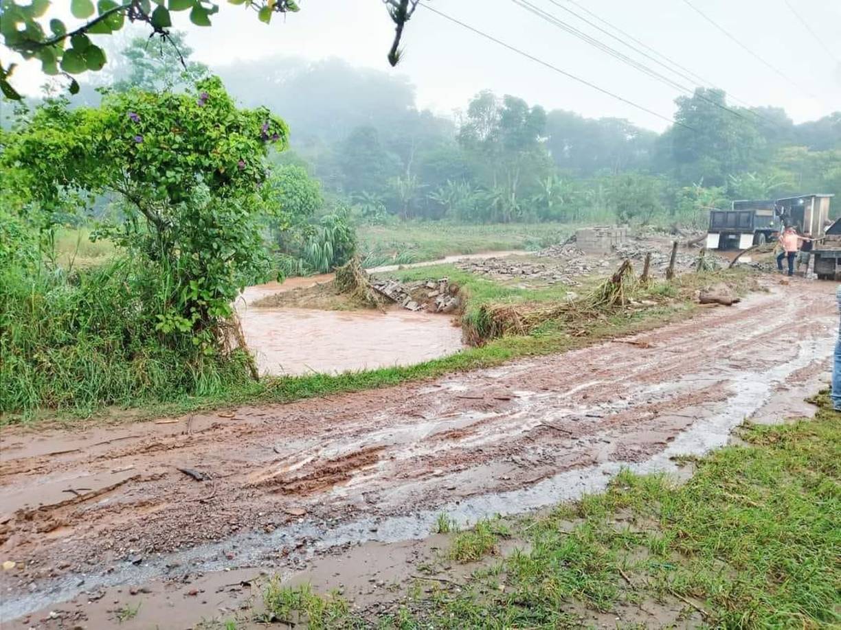 “Es una onda tropical que del oriente se está desplazando a occidente y cuando salga al Golfo de México tendría potencia de desarrollo, pero por los momentos la probabilidad es cero, y un 20% para los próximos cinco días”, detalló. Copeco