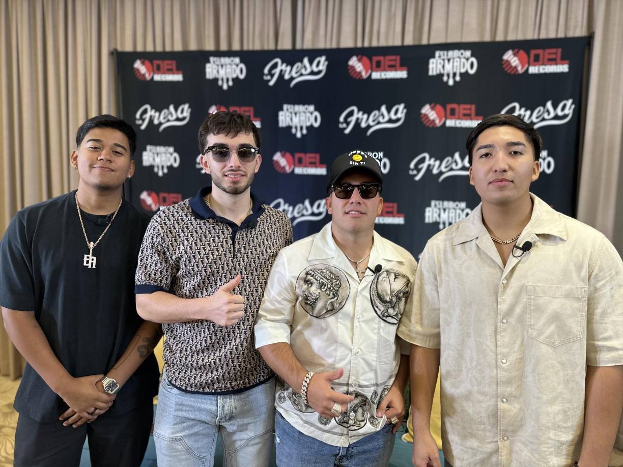 Eslabón Armado ha hecho pronto historia en la música mexicana. A tan solo cuatro años de su primer sencillo lanzado desde la frontera de California y México, el grupo cuenta hoy con 10 nominaciones a los Latin Billboard y dos al Latin Grammy que los ha tomado por sorpresa, según dijeron en entrevista con EFE.EFE/ Alicia Civita 