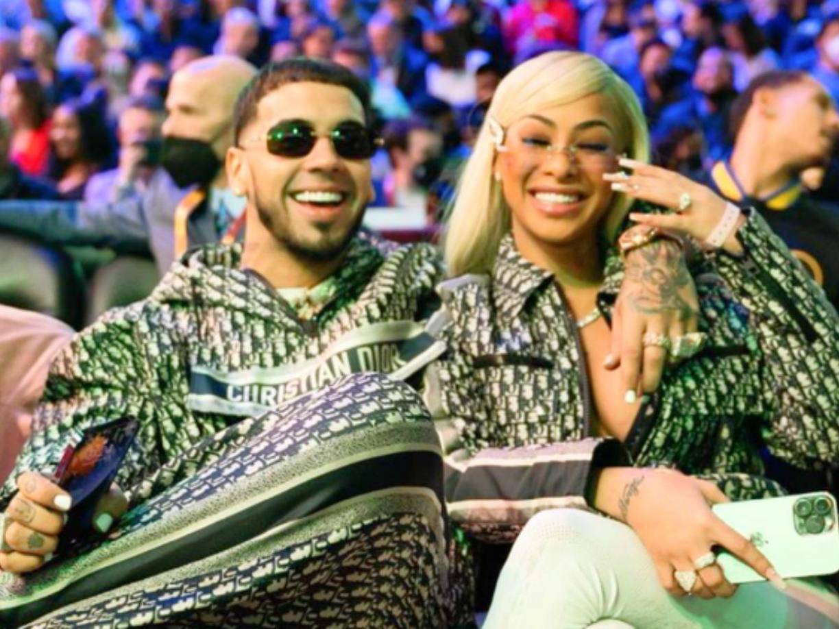 A varias semanas de la noticia de su ruptura ha surgido un nuevo reporte que podría develar por qué esta pareja, que se casó el 10 de junio de 2022, terminó abruptamente, cuando lucían tan enamorados y en la espera de su primer bebé en conjunto.