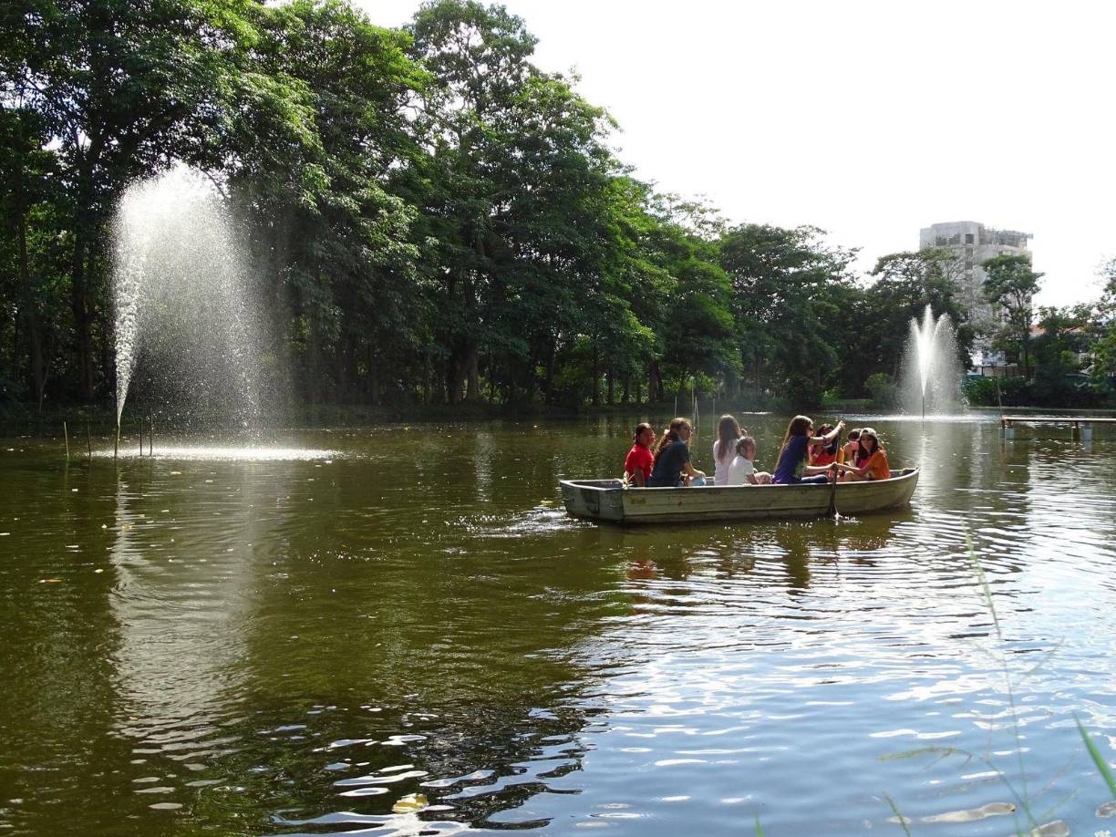 Hacienda Tara es un complejo administrado por un grupo de personas amantes de la naturaleza y que tratan de conservar un pequeño pulmón para la ciudad de San Pedro Sula.